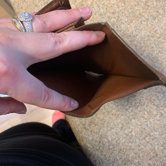 LOUIS VUITTON MONOGRAM PORTE MONNAIE WALLET - Picture 3 of 9